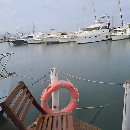 ספינת מלון Houseboat Lavanda